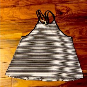 Color story M flowy tank